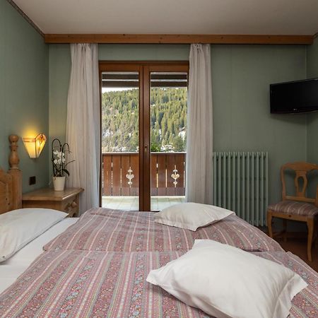 Hotel Garni Norma Madonna di Campiglio Luaran gambar