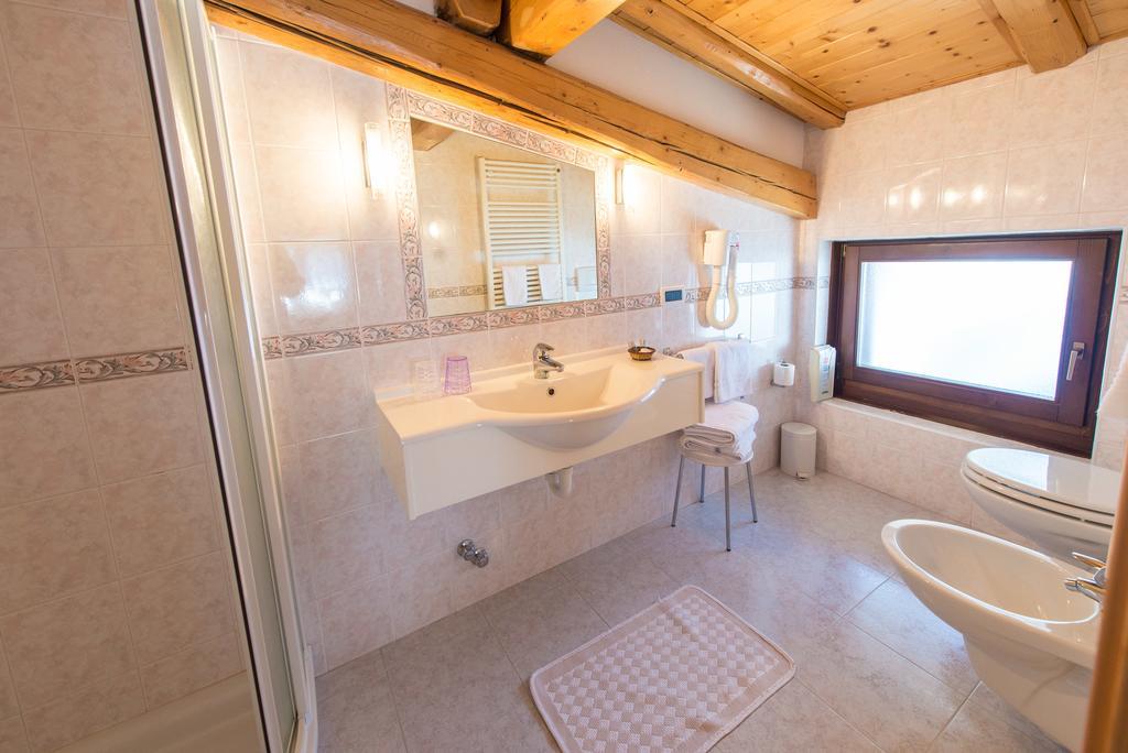 Hotel Garni Norma Madonna di Campiglio Luaran gambar