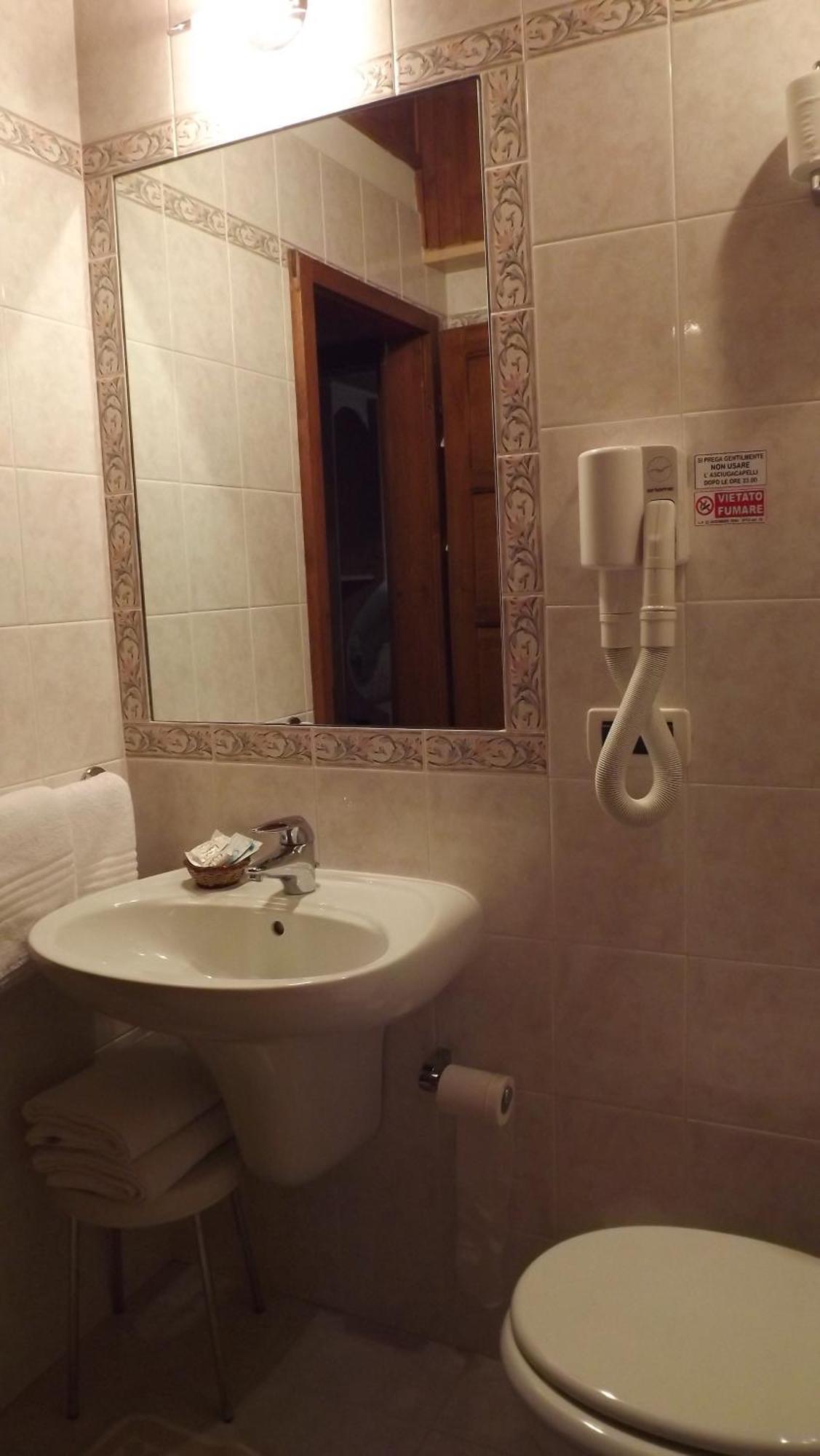 Hotel Garni Norma Madonna di Campiglio Luaran gambar