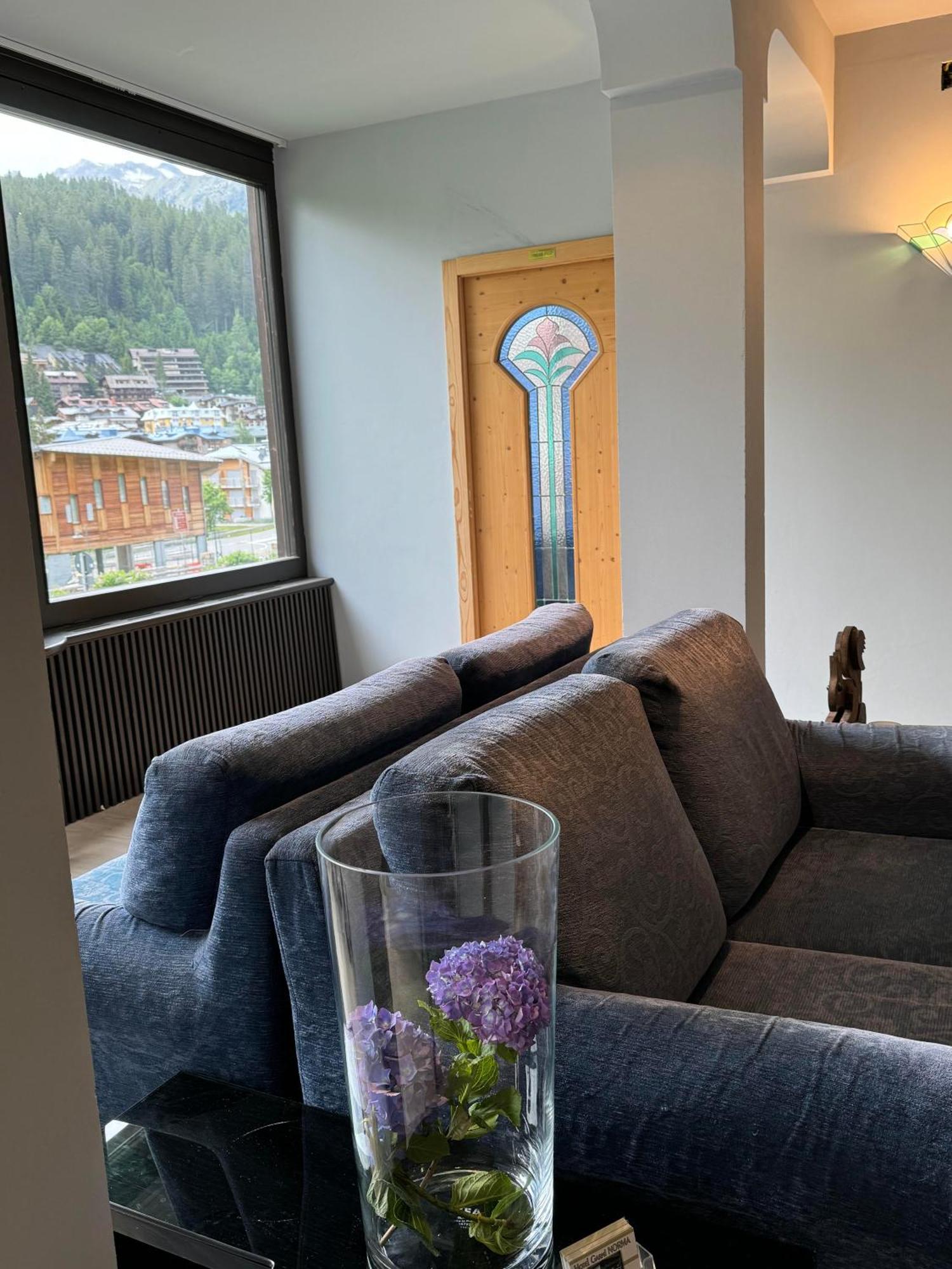 Hotel Garni Norma Madonna di Campiglio Luaran gambar