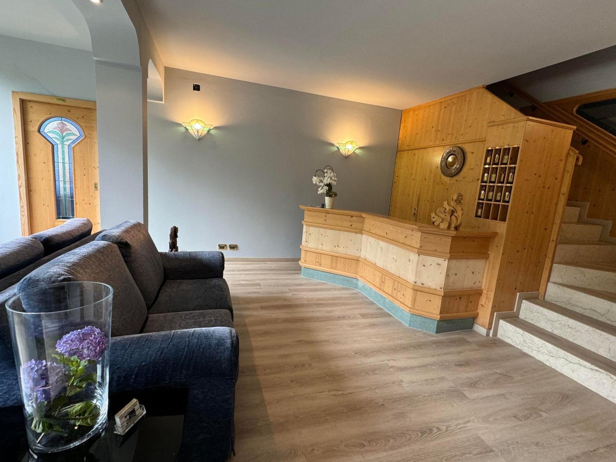 Hotel Garni Norma Madonna di Campiglio Luaran gambar