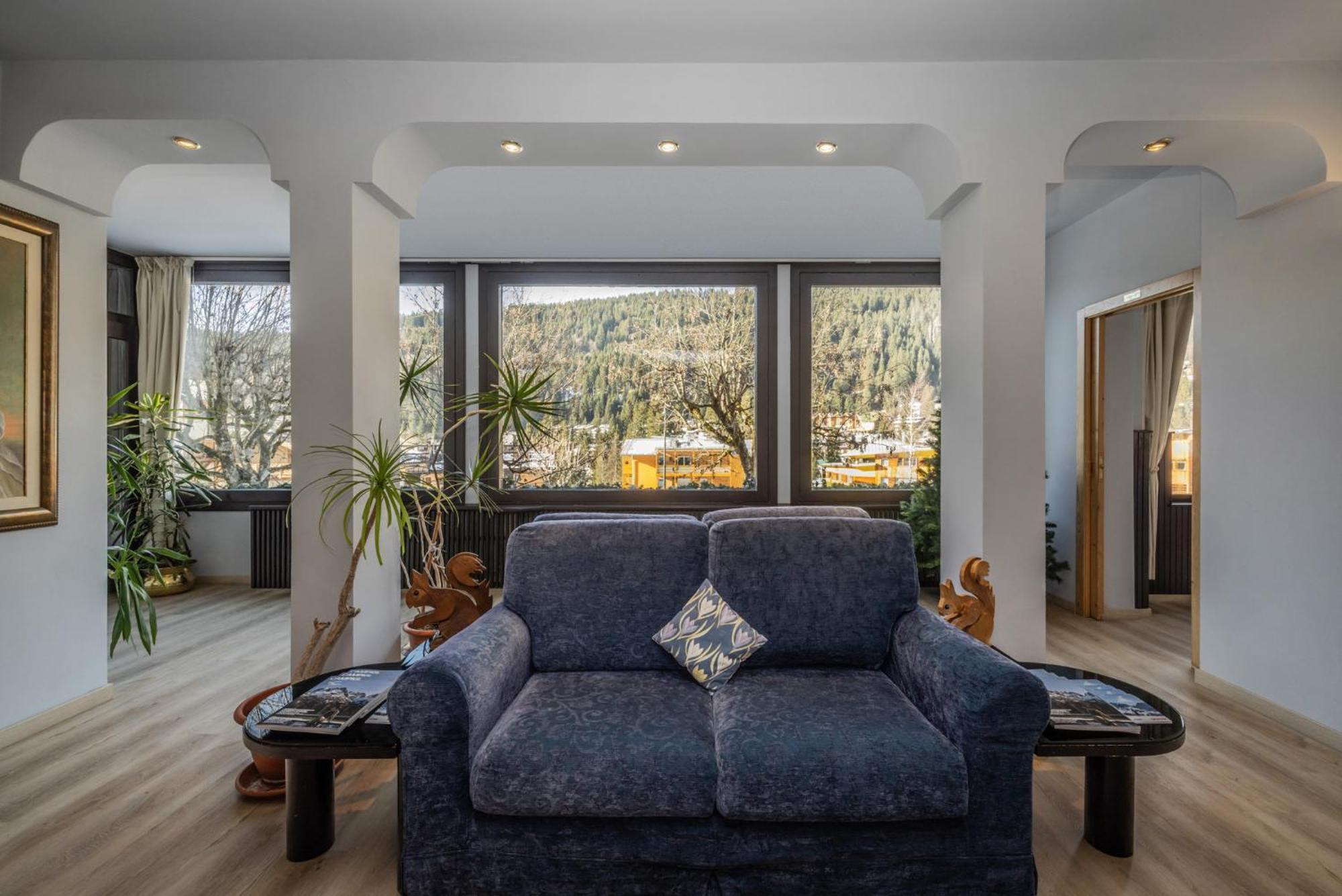 Hotel Garni Norma Madonna di Campiglio Luaran gambar
